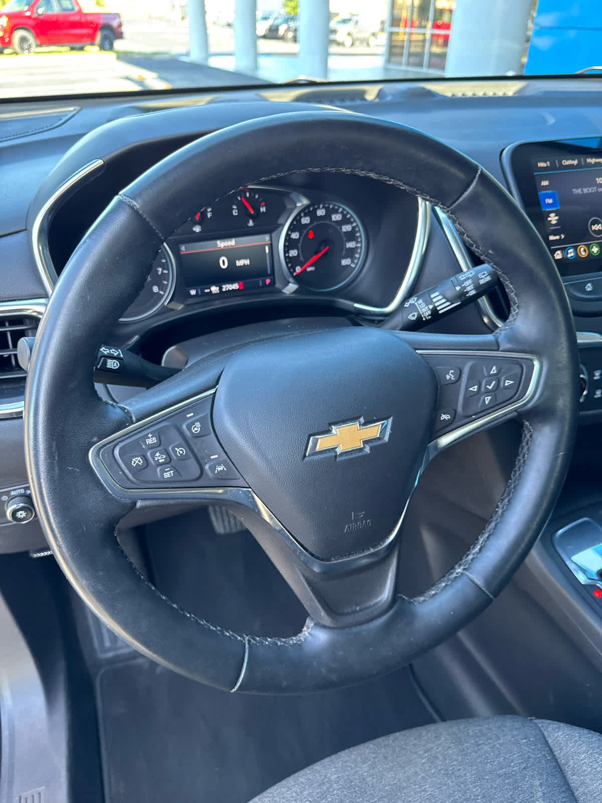 Used 2024 Chevrolet Equinox LT FWD image 15
