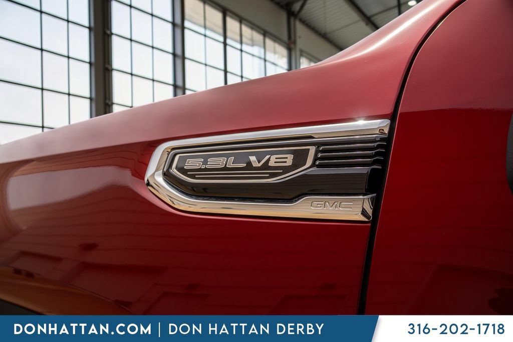 Used 2022 GMC Sierra 1500 SLT w/ SLT Premium Plus Package AWD/4WD image 38