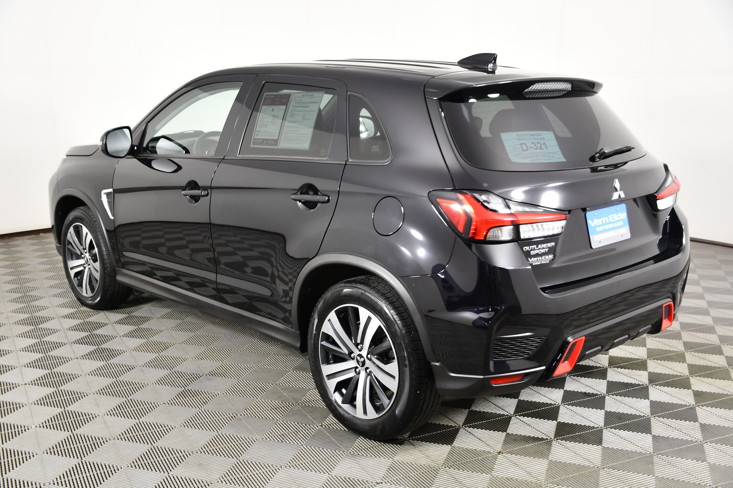 Used 2023 Mitsubishi Outlander Sport SE AWD/4WD image 8