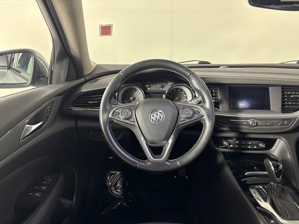 Used 2019 Buick Regal Preferred w/ Driver Confidence Package I FWD image 16