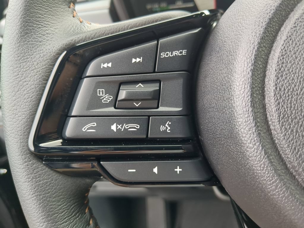 Certified 2025 Subaru Forester Touring AWD/4WD image 29