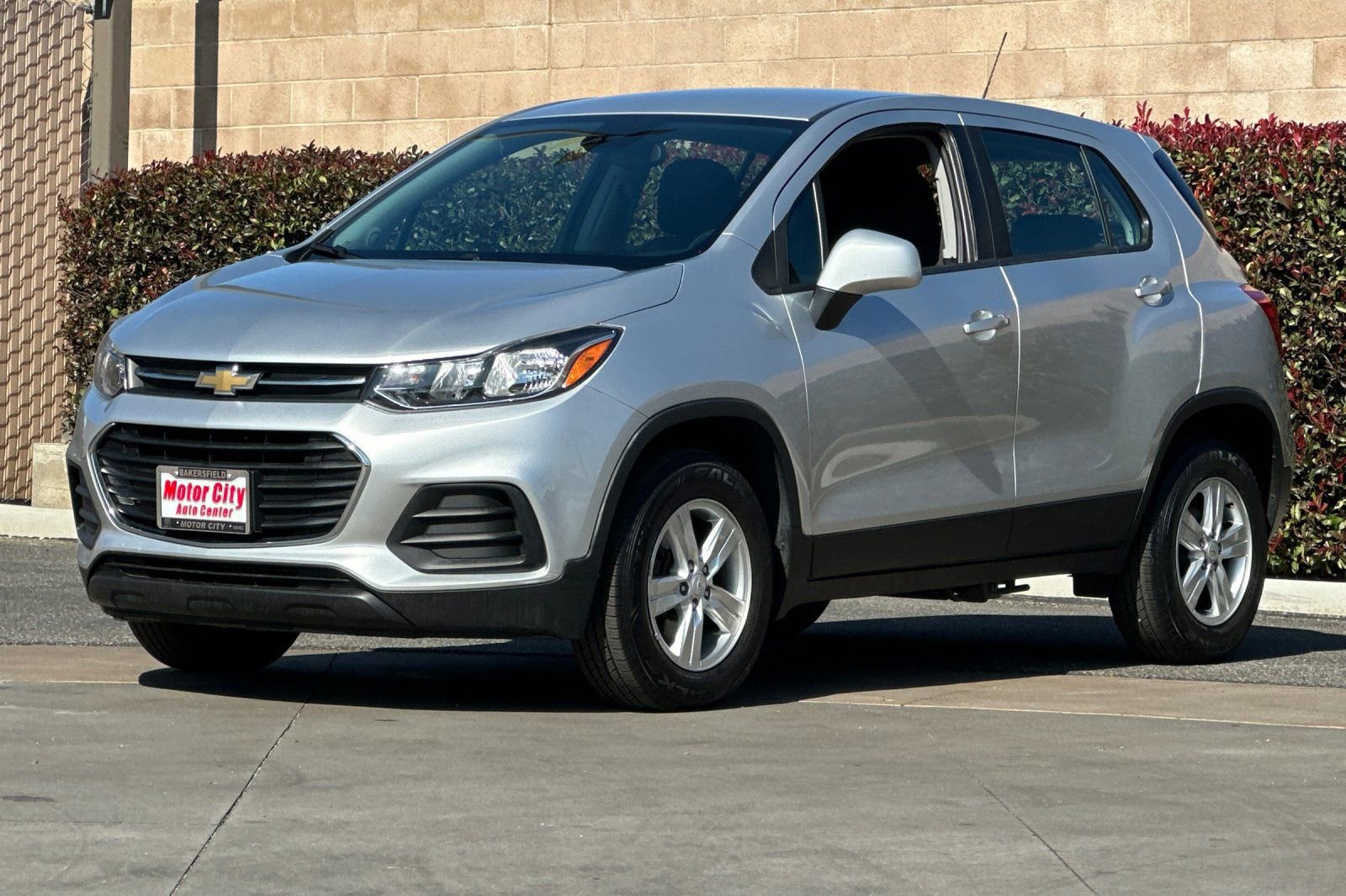 Used 2018 Chevrolet Trax LS image 8