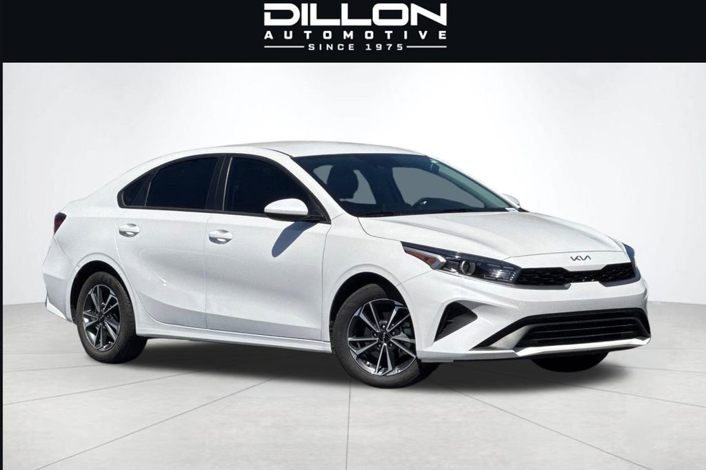 Certified 2023 Kia Forte LXS