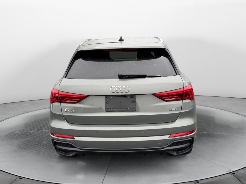 Used 2021 Audi Q3 2.0T Premium w/ Convenience Package AWD/4WD image 6