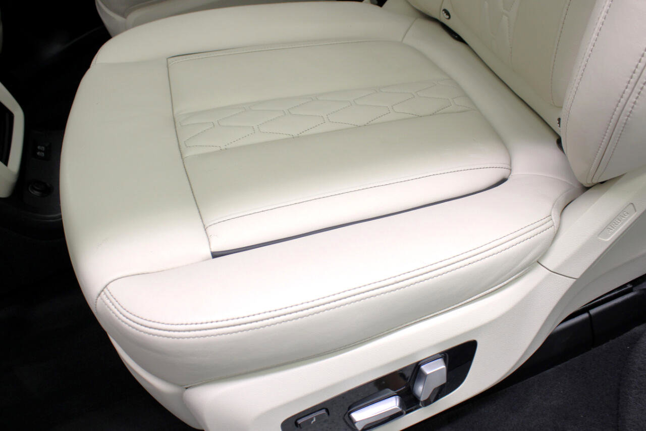 Used 2019 BMW X7 xDrive40i w/ Premium Package image 40