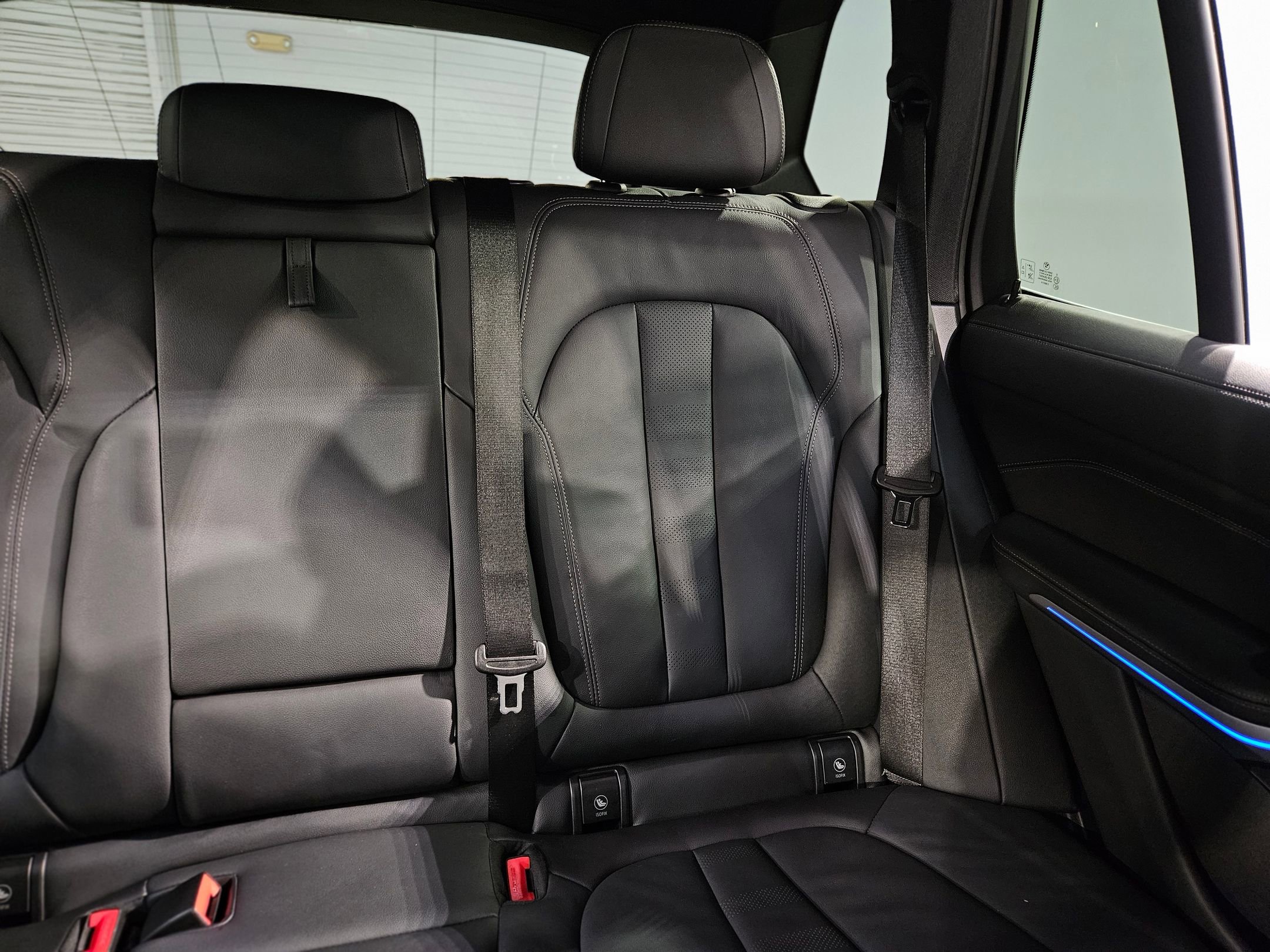 Used 2022 BMW X5 xDrive40i w/ Premium Package image 14