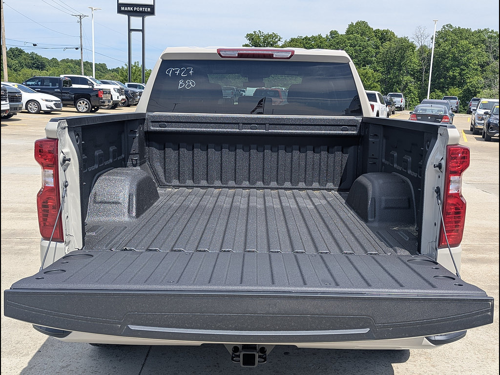 New 2026 Chevrolet Silverado 1500 Custom w/ Turbomax Blackout Package AWD/4WD image 14