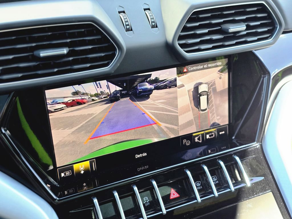 Used 2024 Lamborghini Urus S image 30