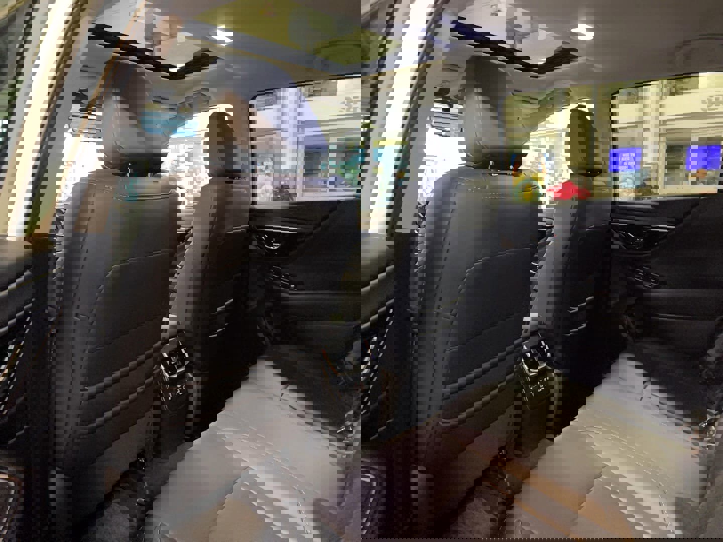 Used 2024 Subaru Outback Limited image 6