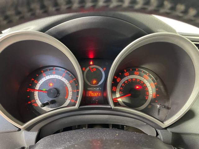 Used 2013 Scion tC FWD image 5