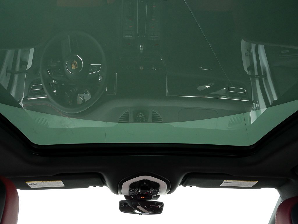 New 2026 Porsche Macan S image 21