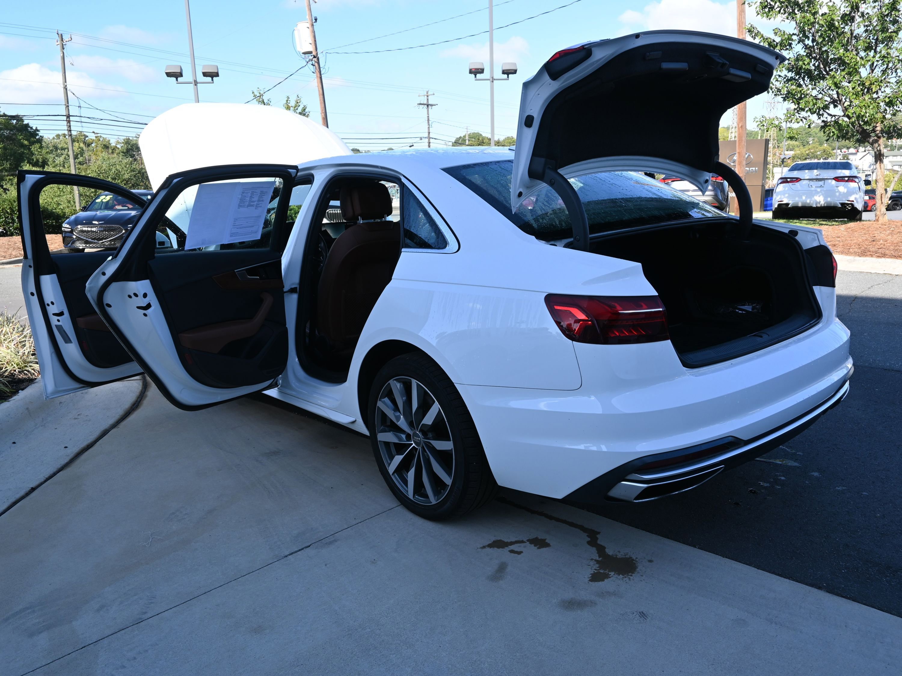 Used 2020 Audi A4 2.0T Premium w/ Convenience Package image 18