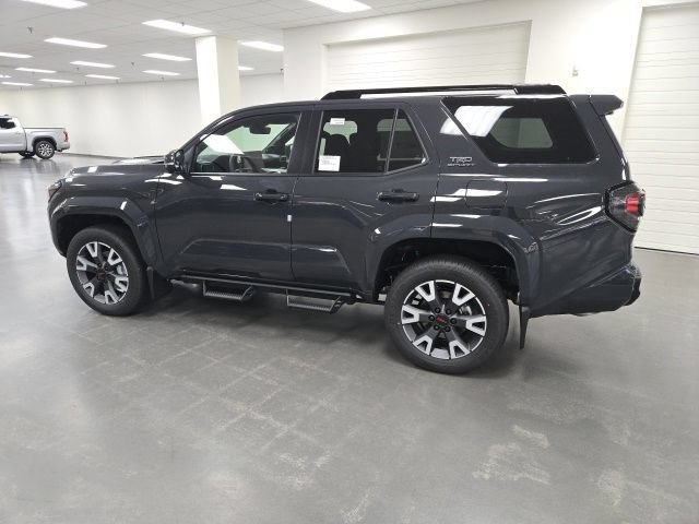 New 2026 Toyota 4Runner TRD Sport Premium AWD/4WD image 3