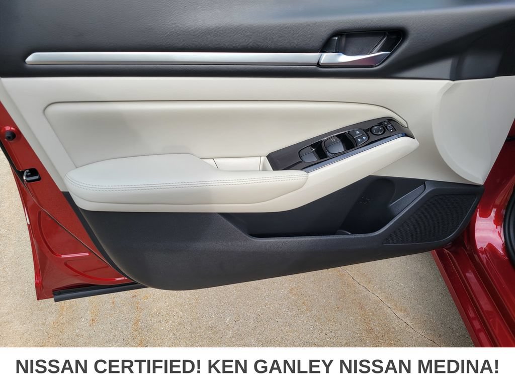 Certified 2023 Nissan Altima 2.5 SV AWD/4WD image 38