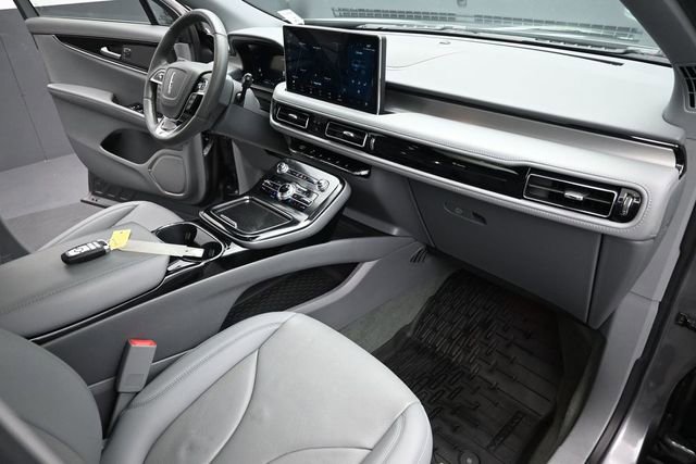 Certified 2022 Lincoln Nautilus Reserve AWD/4WD image 29