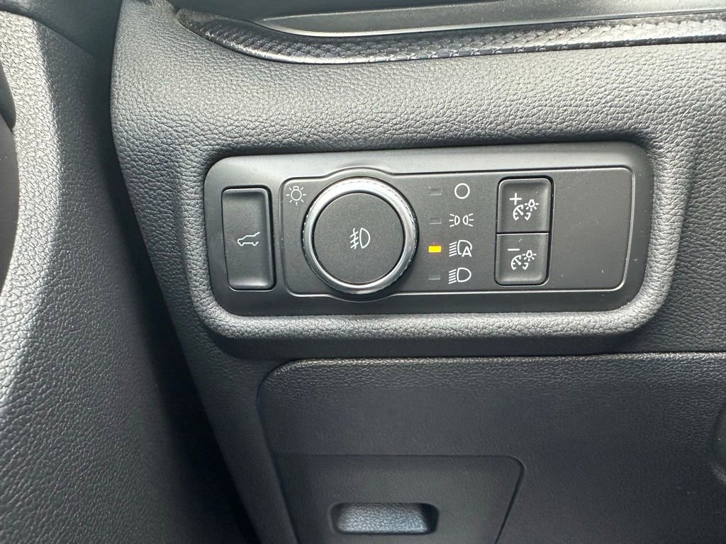 Used 2020 Ford Explorer ST w/ Premium Technology Package image 28