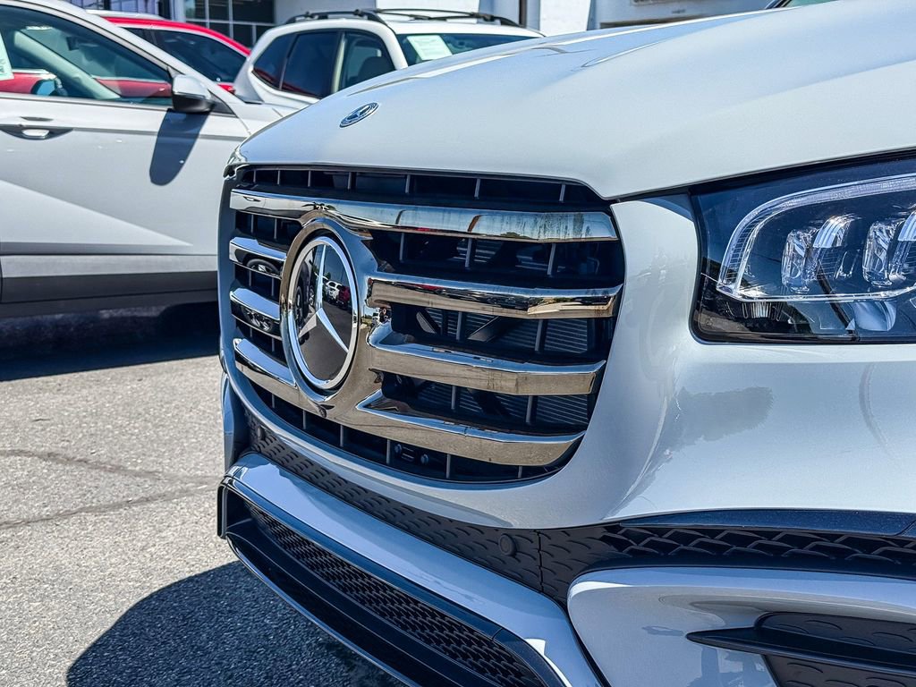 New 2026 Mercedes-Benz GLS 450 4MATIC image 3
