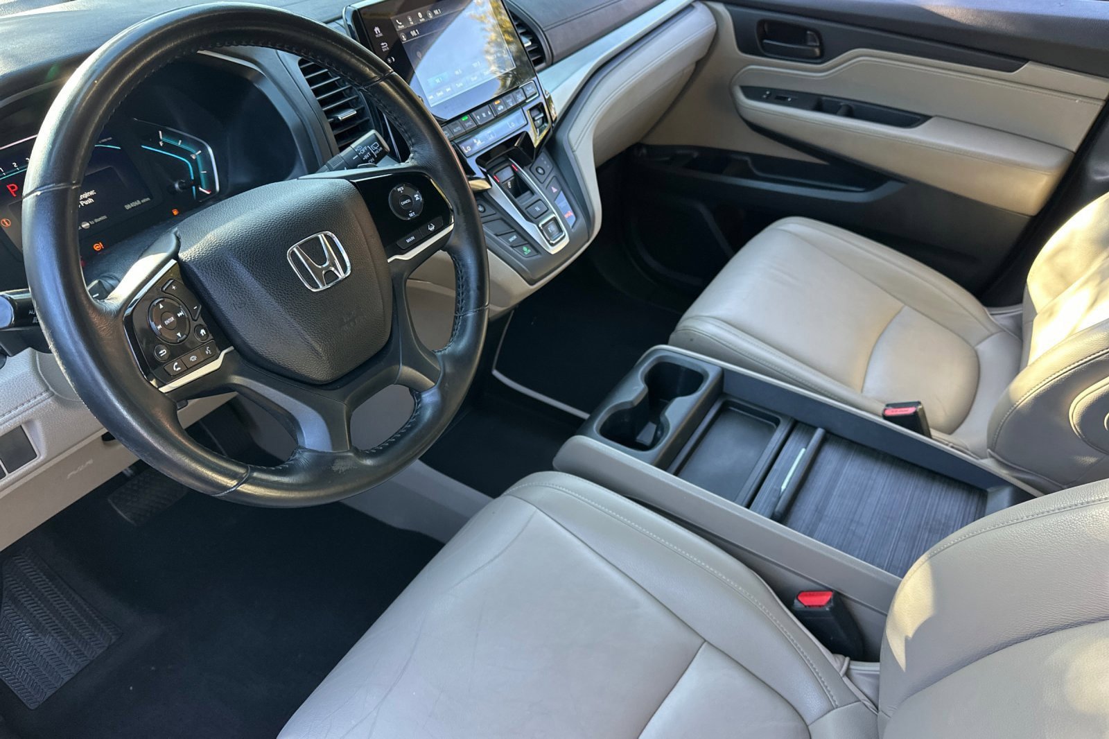 Used 2018 Honda Odyssey EX-L image 13