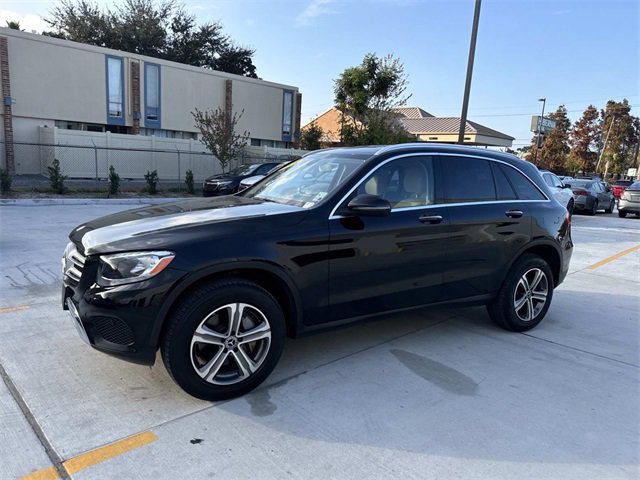 Used 2018 Mercedes-Benz GLC 300 image 3