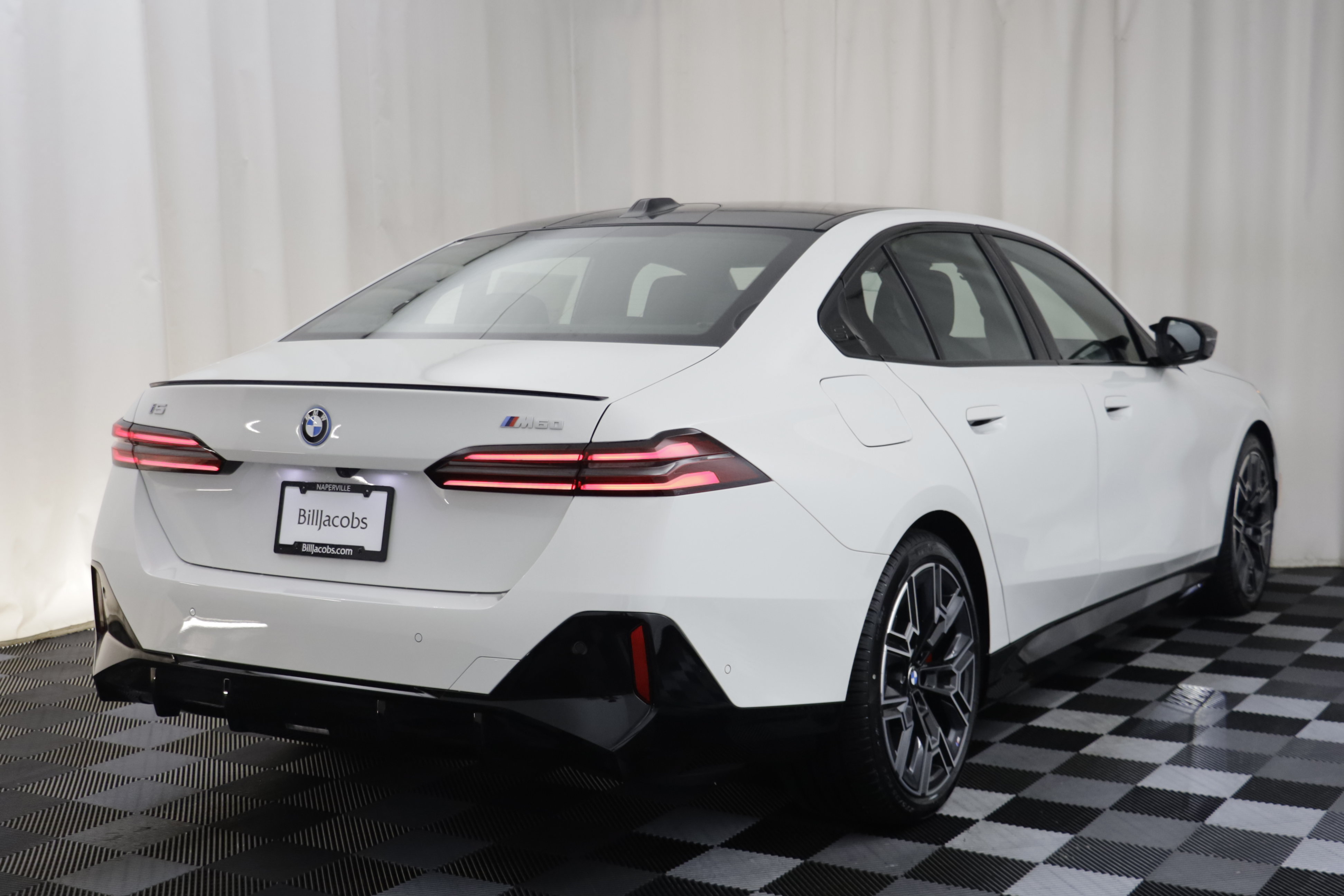 New 2026 BMW i5 M60 w/ Executive Package AWD/4WD image 17