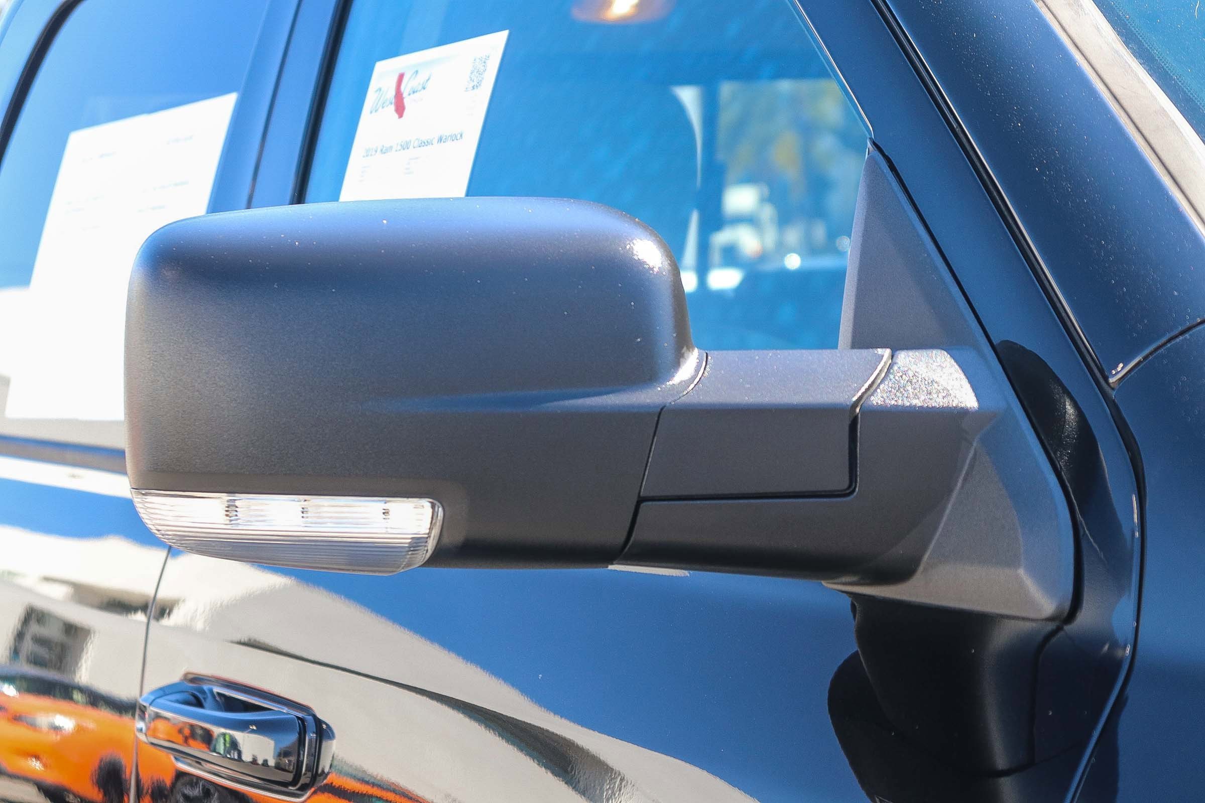 Used 2019 RAM 1500 Classic Warlock w/ Luxury Group image 7