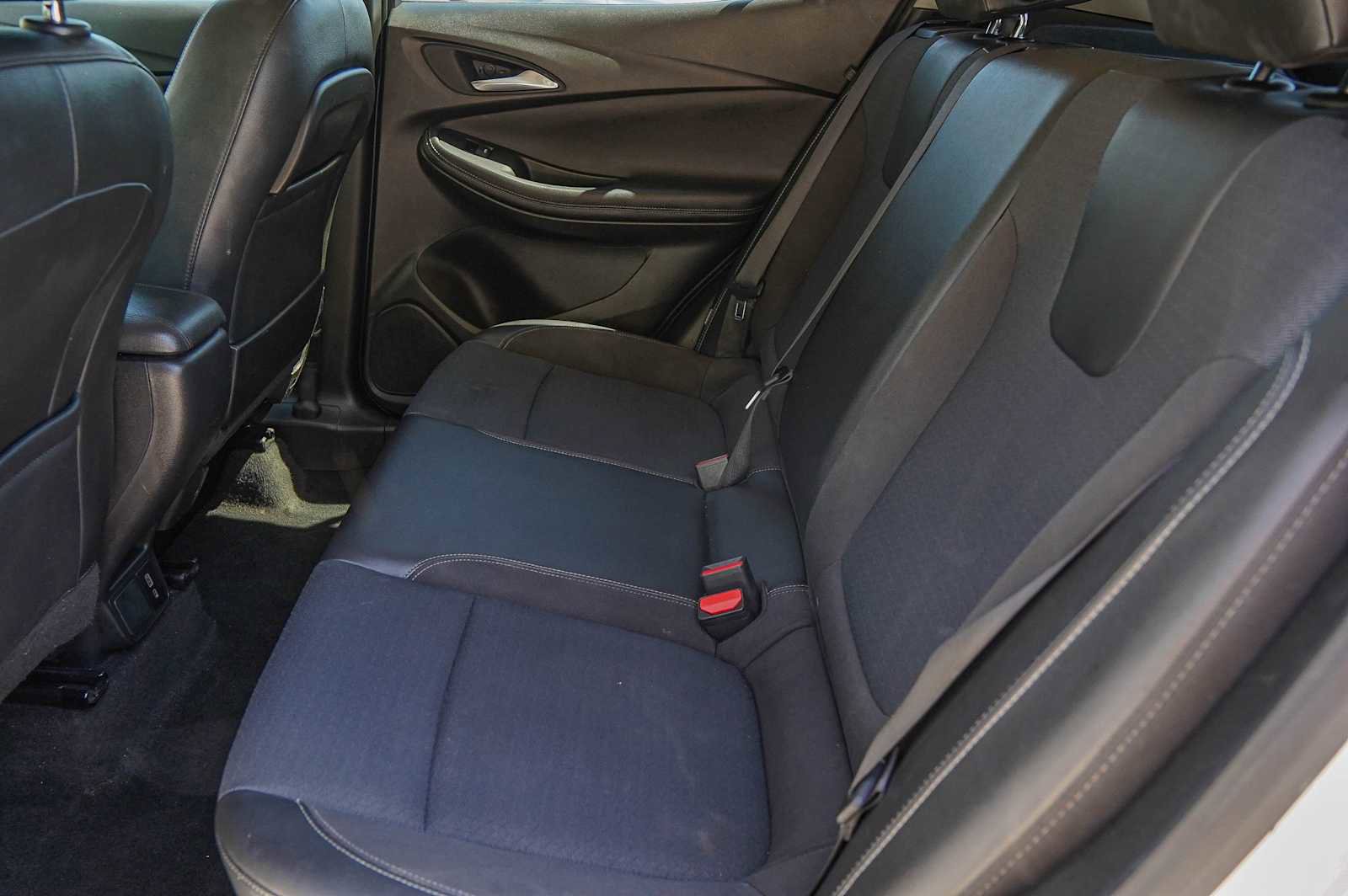Used 2020 Buick Encore GX Preferred w/ Sport Touring Package FWD image 26