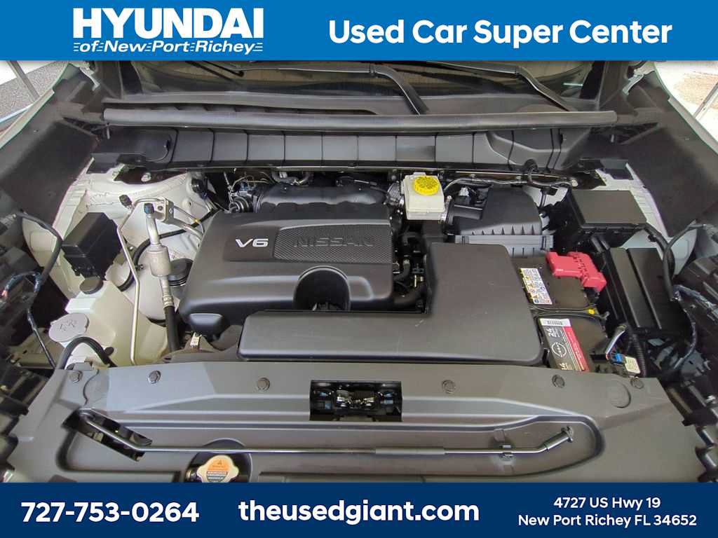 Used 2023 Nissan Pathfinder Platinum FWD image 14