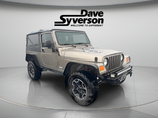 Used 2004 Jeep Wrangler 4WD image 3