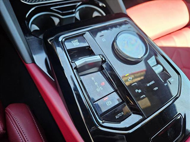 Used 2025 BMW 530i w/ M Sport Package image 14