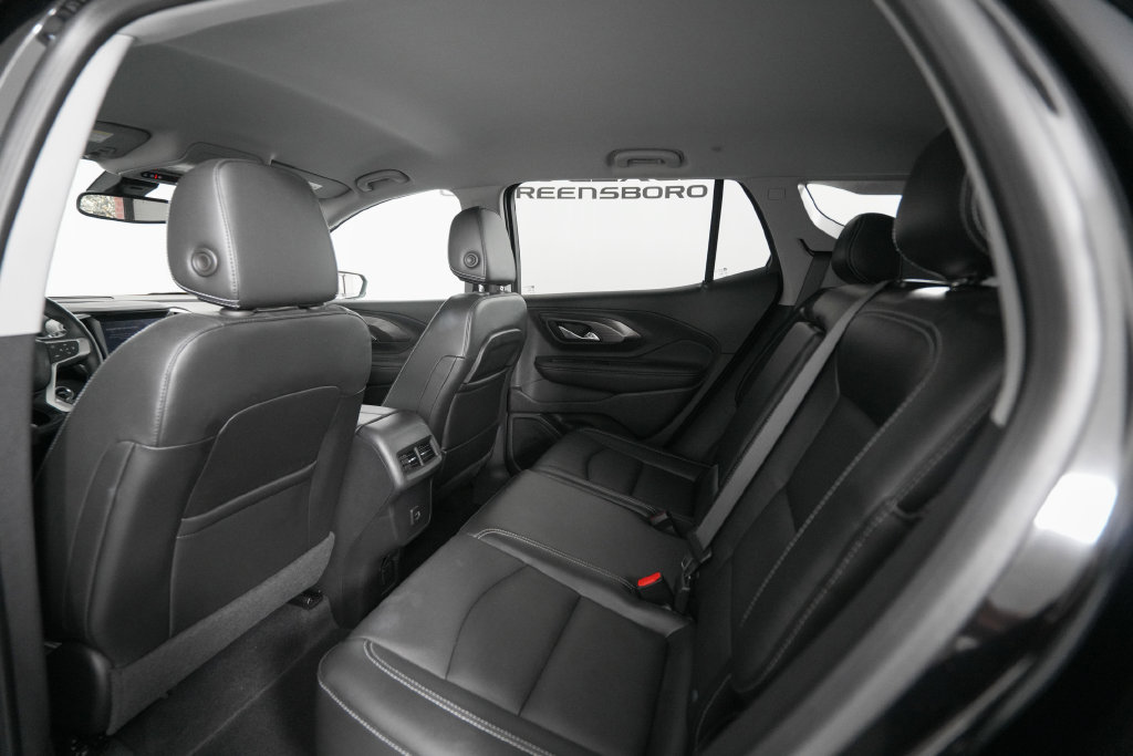 Used 2023 GMC Terrain SLT w/ Infotainment Package II FWD image 13