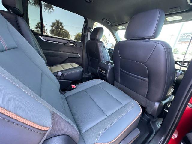 Used 2024 GMC Acadia AT4 w/ Luxury Package AWD/4WD image 22