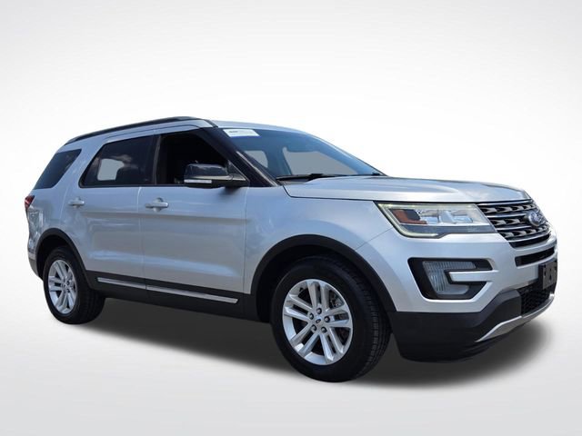 Certified 2017 Ford Explorer XLT w/ Equipment Group 201A
