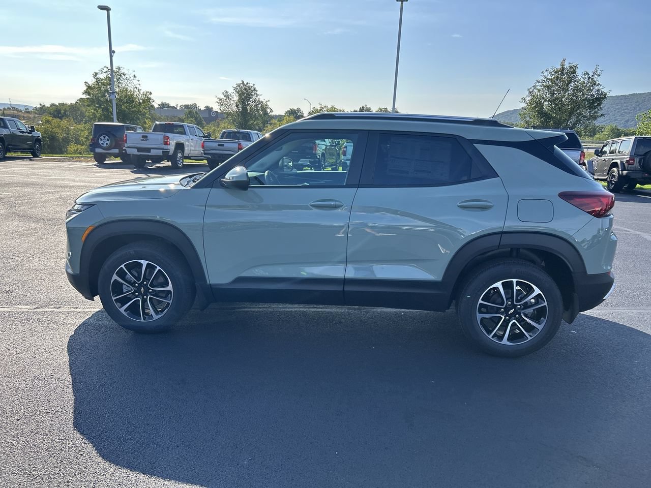 New 2026 Chevrolet TrailBlazer LT w/ Convenience Package AWD/4WD video 4