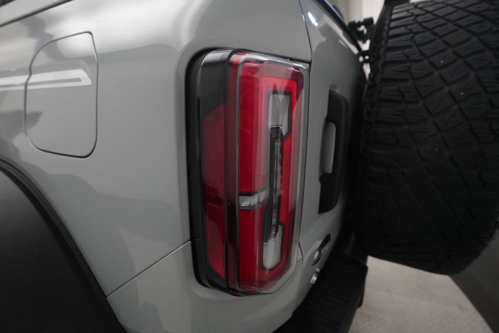 Used 2023 Ford Bronco Heritage Edition AWD/4WD image 31