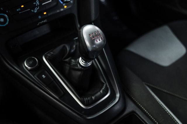 Used 2016 Ford Focus ST image 11