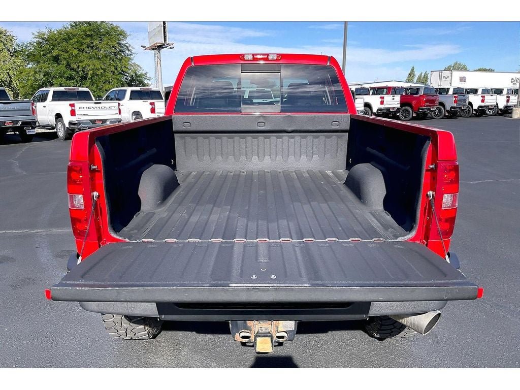 Used 2011 Chevrolet Silverado 2500 LT AWD/4WD image 11
