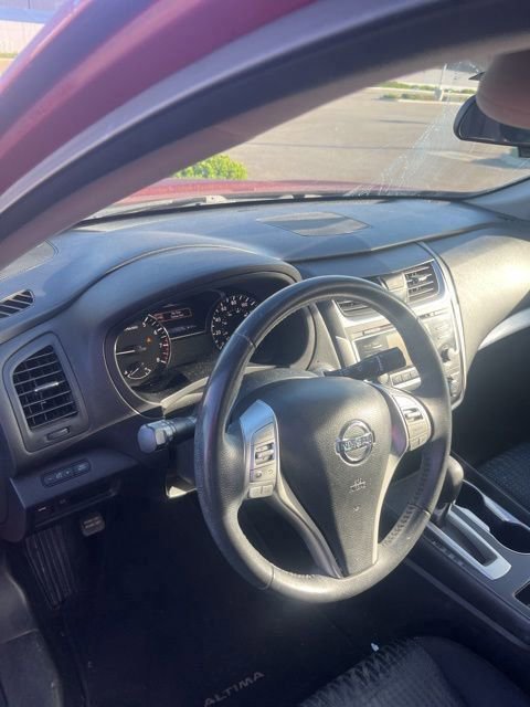 Used 2016 Nissan Altima 2.5 SV image 11