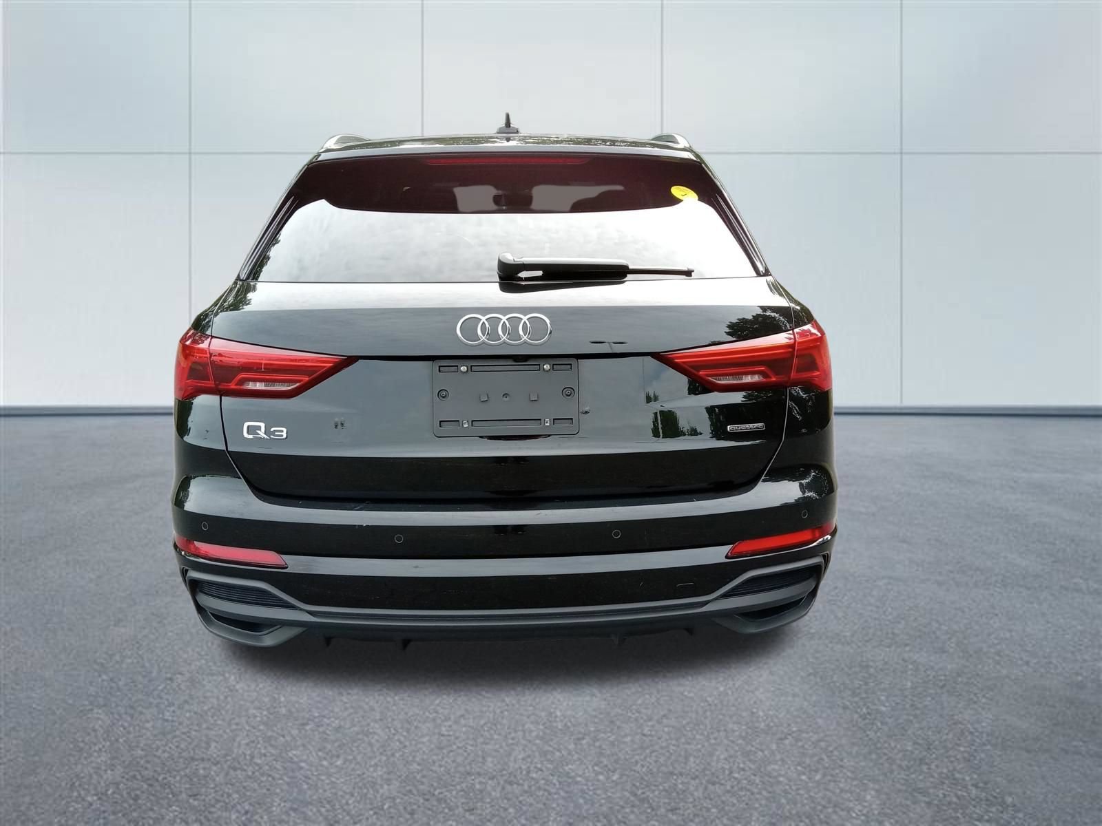 Used 2025 Audi Q3 2.0T Premium AWD/4WD image 4