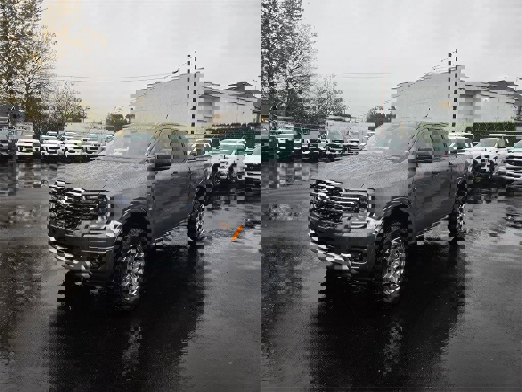 New 2025 Ford Ranger XLT w/ Equipment Group 301A High image 1