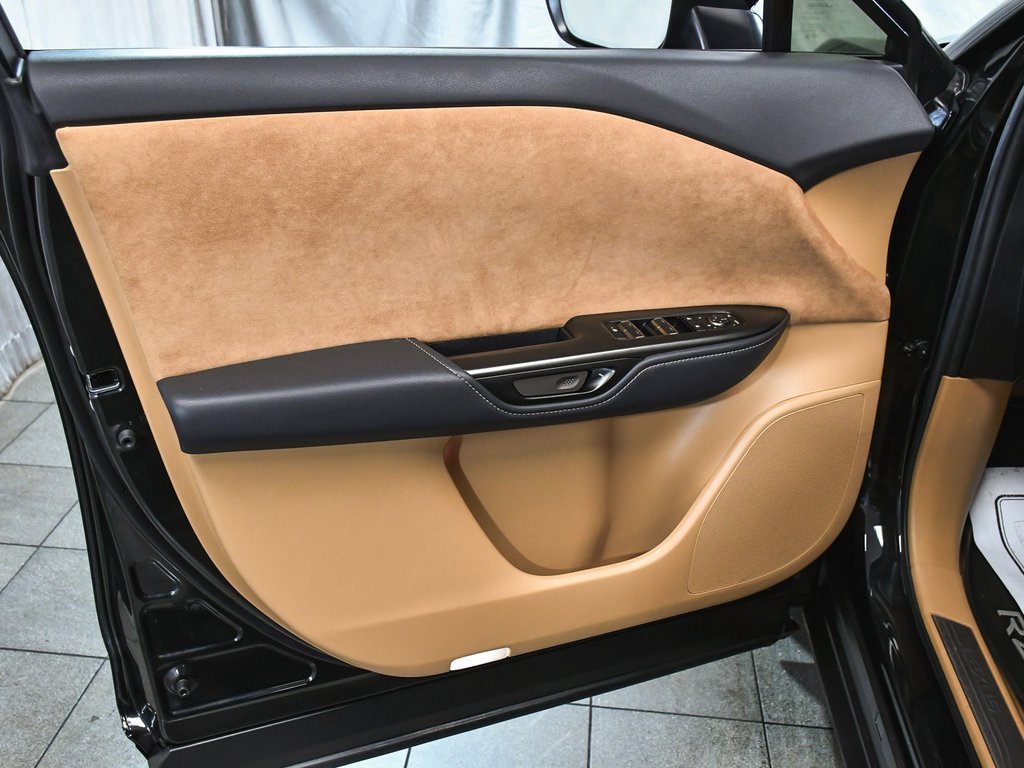 Used 2023 Lexus RZ 450e Premium image 9