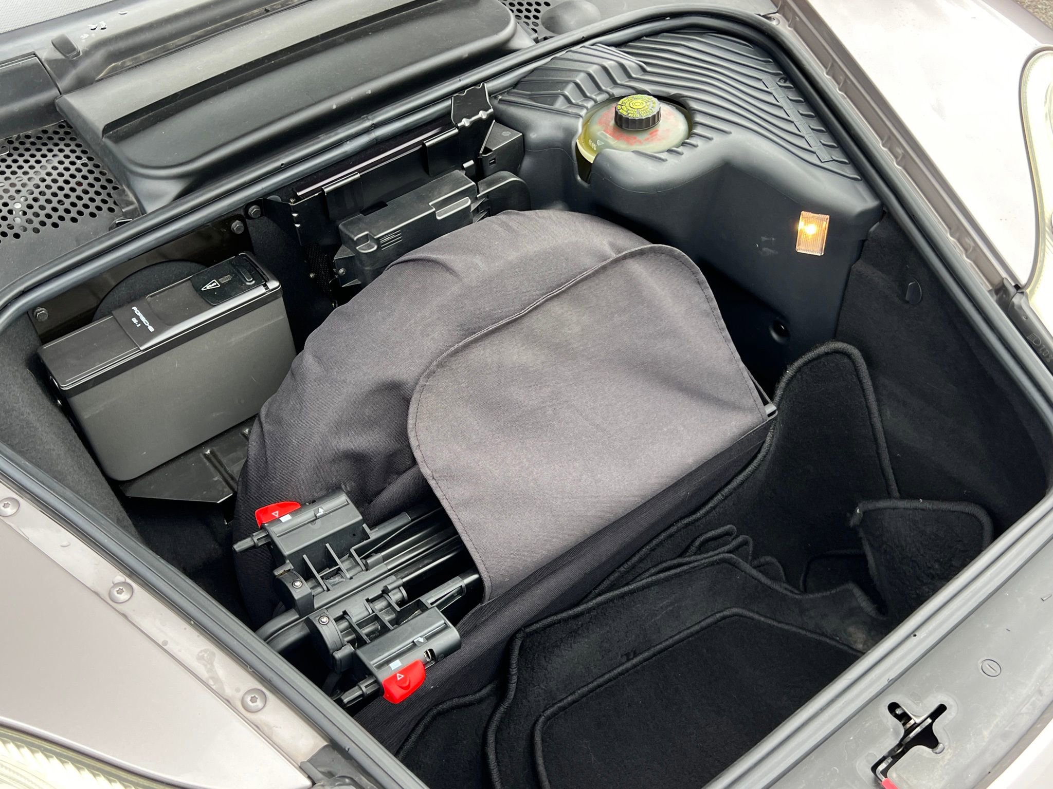 Used 2002 Porsche 911 Carrera image 30