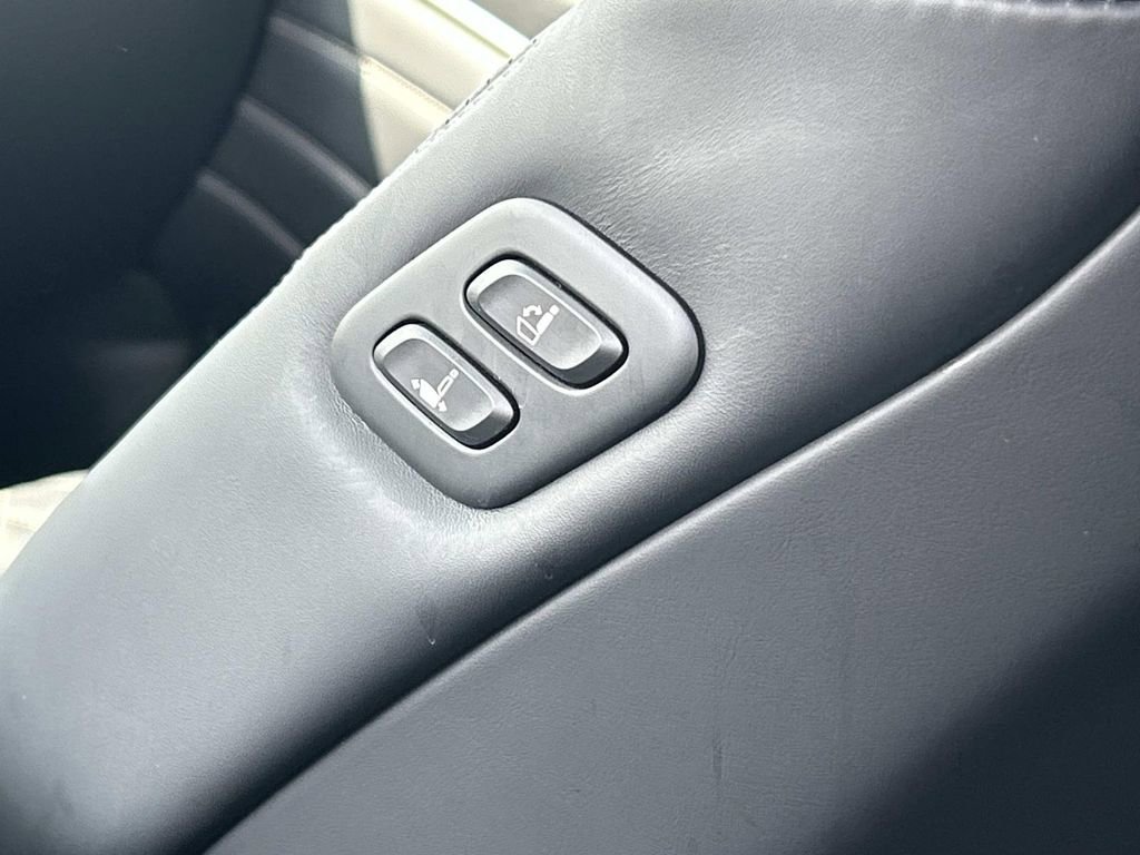 Used 2024 Genesis GV80 3.5T AWD/4WD image 25