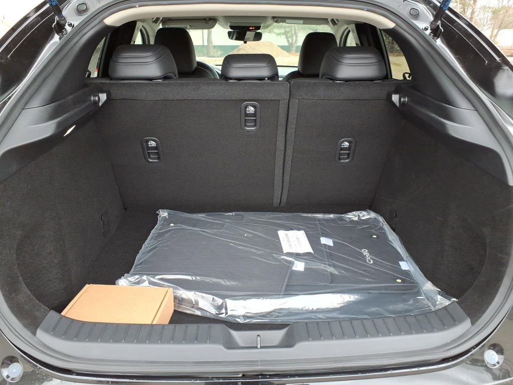 New 2026 MAZDA CX-30 AWD 2.5 S w/ Select Sport Pkg image 10