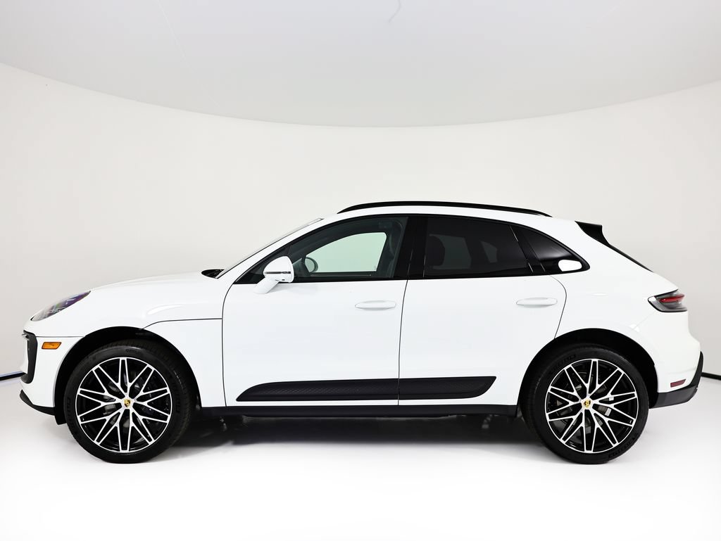 New 2026 Porsche Macan AWD/4WD image 2