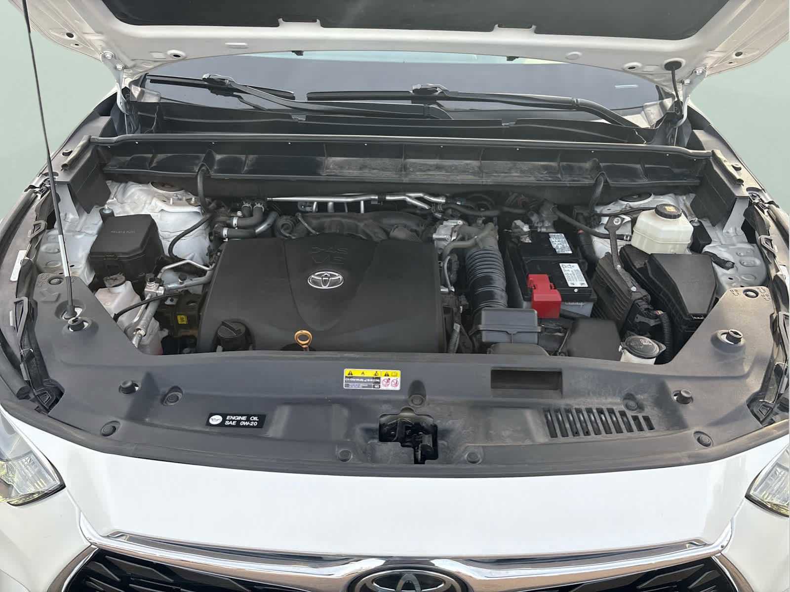 Used 2020 Toyota Highlander Limited image 25