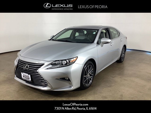 Used 2017 Lexus ES 350 w/ Luxury Package FWD image 1
