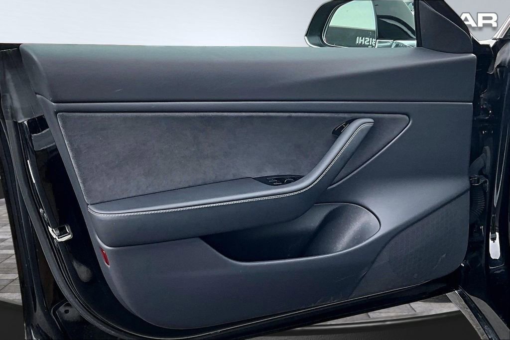 Used 2019 Tesla Model 3 Long Range image 22