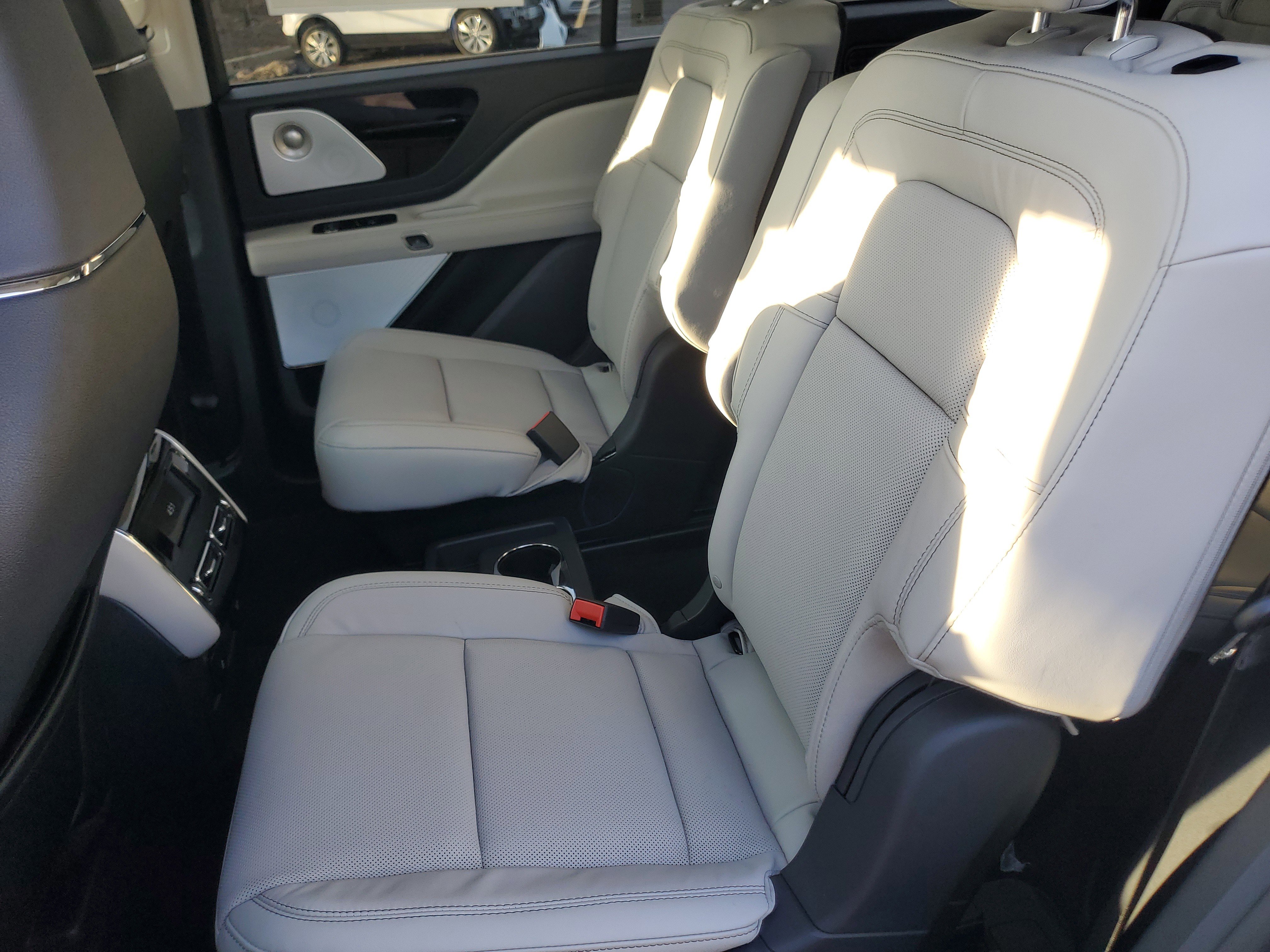 New 2026 Lincoln Aviator Reserve image 26