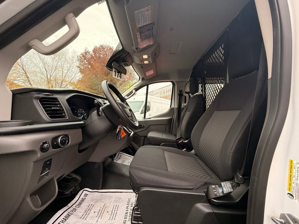 Used 2024 Ford Transit 250 Low Roof w/ Exterior Upgrade Package image 15