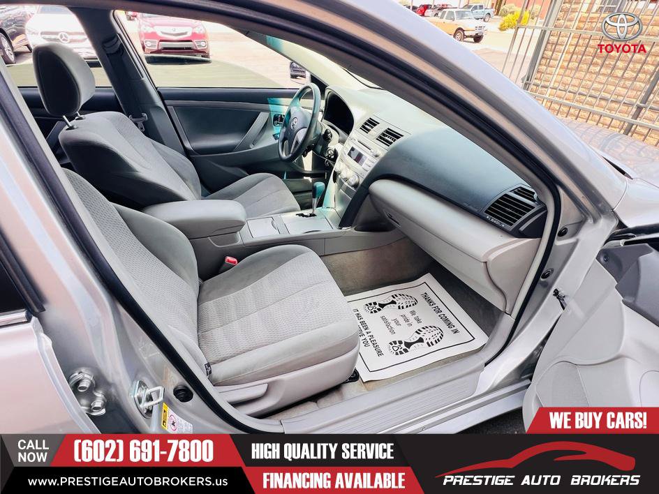 Used 2010 Toyota Camry FWD image 23
